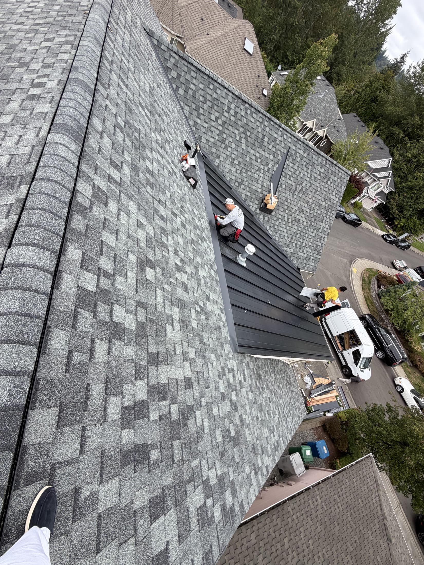 Roofing project photo 19