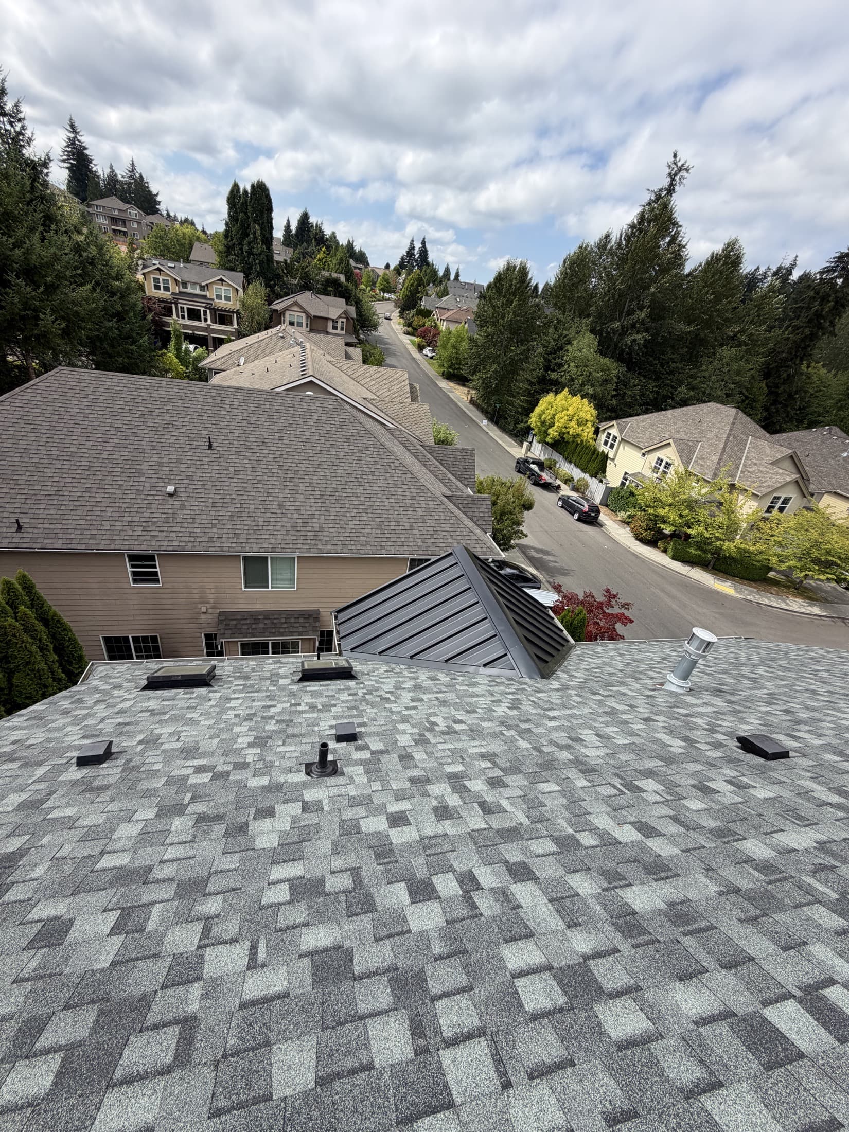 Roofing project photo 21